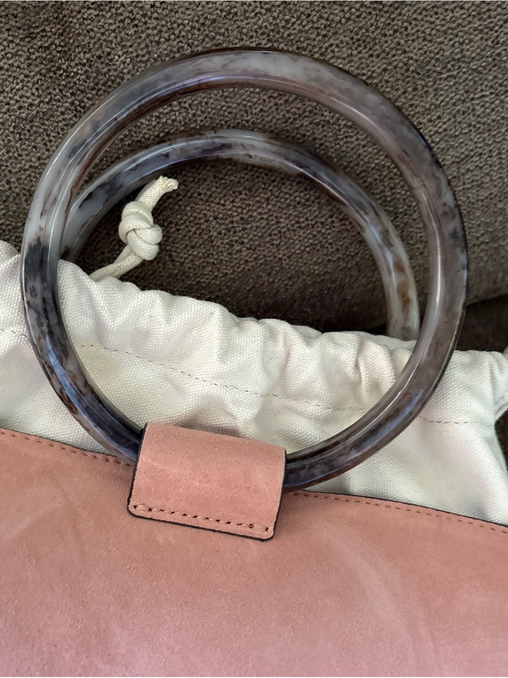 Banana Republic Suede Bucket Bag Tortoise Handles & Adjustable Shoulder Strap - Picture 5 of 10